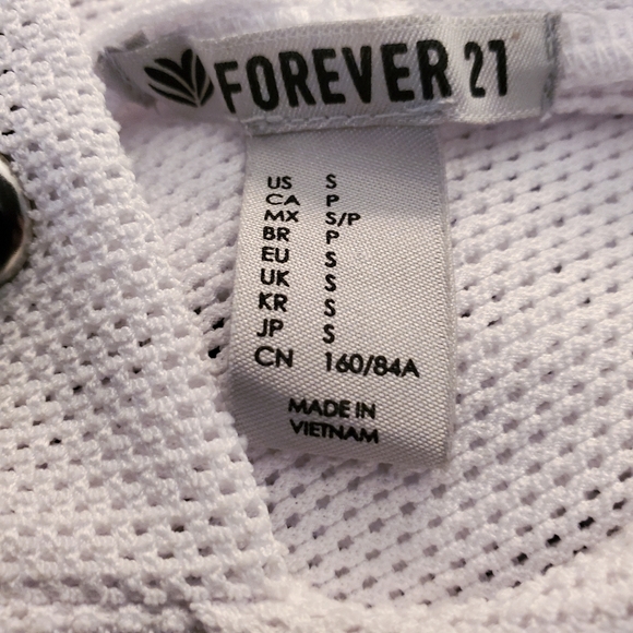 5/25 Forever 21 S Mesh NEW YORK CITY XXL Hoodie Top - Picture 7 of 7